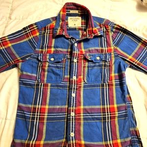Abercrombie & Fitch mens plaid long sleeve shirt